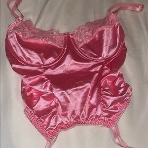 Cutest bustier pink top
